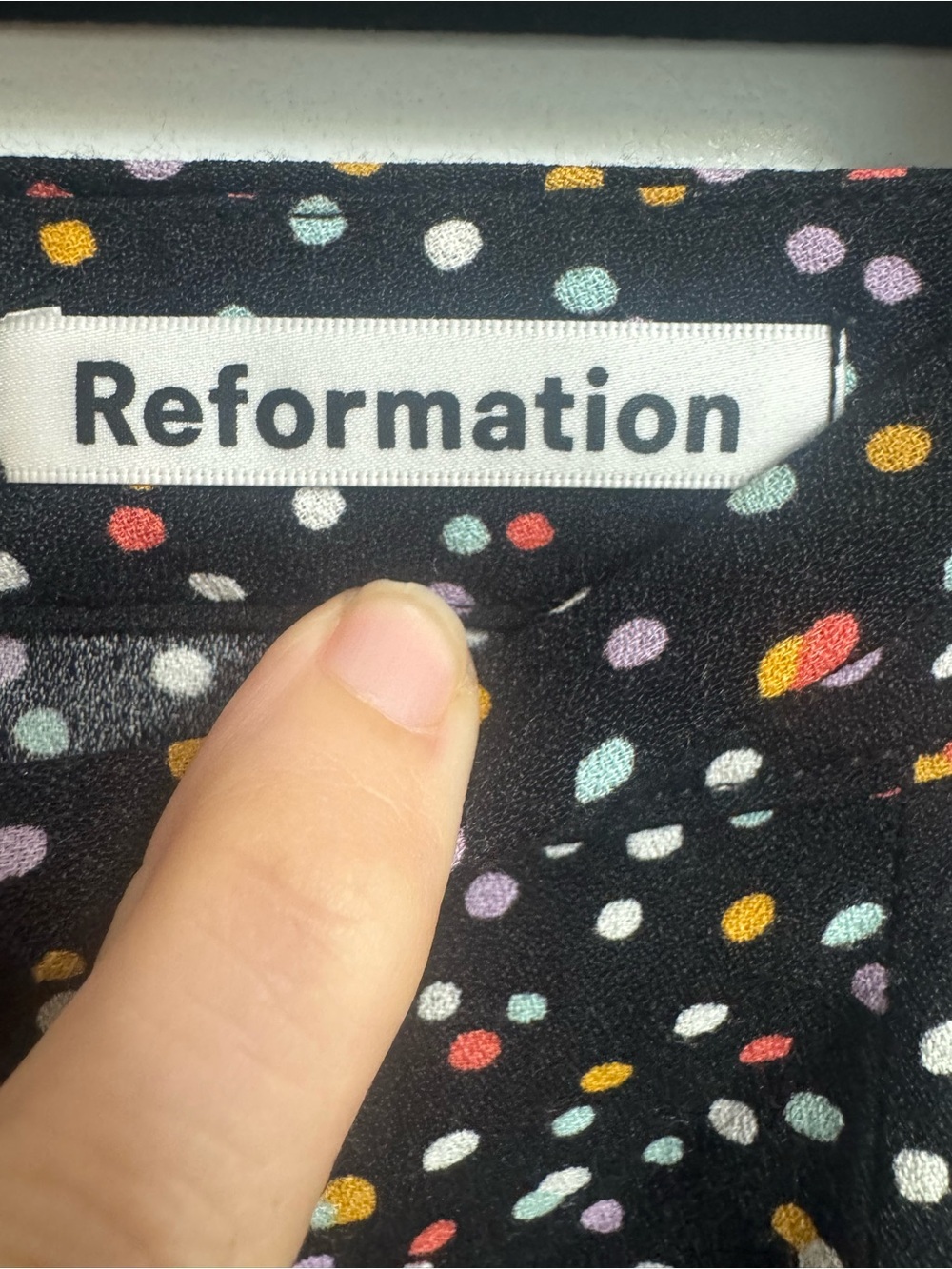 Reformation Confetti Flounce Mini Skirt Black Multicolor Polka Dot Size 0 EUC - Picture 3 of 6